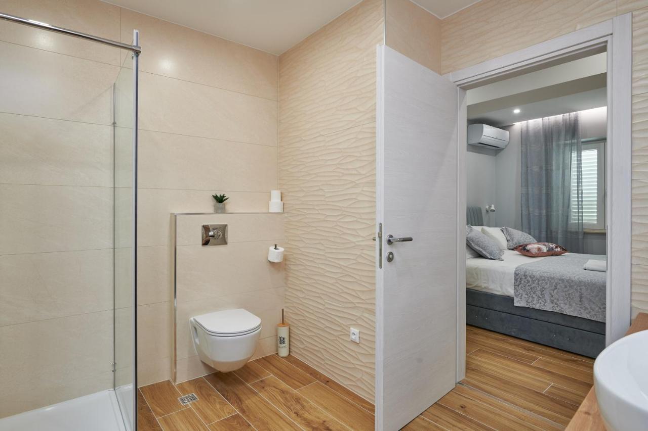 Newly Renovated Apt. Near To Entrance To Old Town Дубровник Экстерьер фото